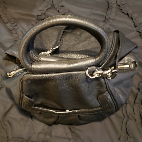 Charles David Black Leather Tote Bag - Picture 5 of 11